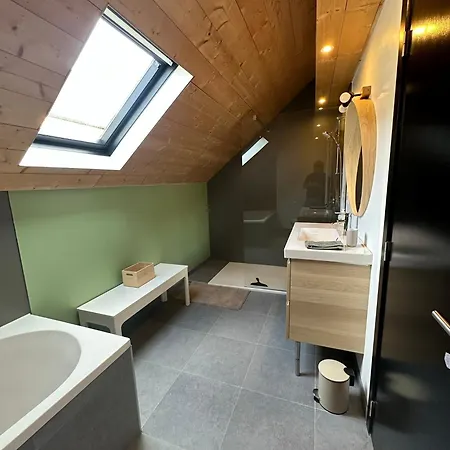 Domaine De Hurlevent - 6 Personnes - Le Whisper Vakantiehuis *