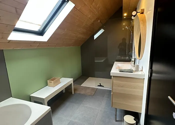 Domaine De Hurlevent - 6 Personnes - Le Whisper Vakantiehuis *