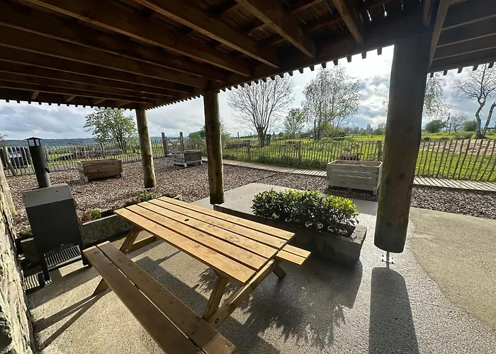 Domaine De Hurlevent - 6 Personnes - Le Whisper